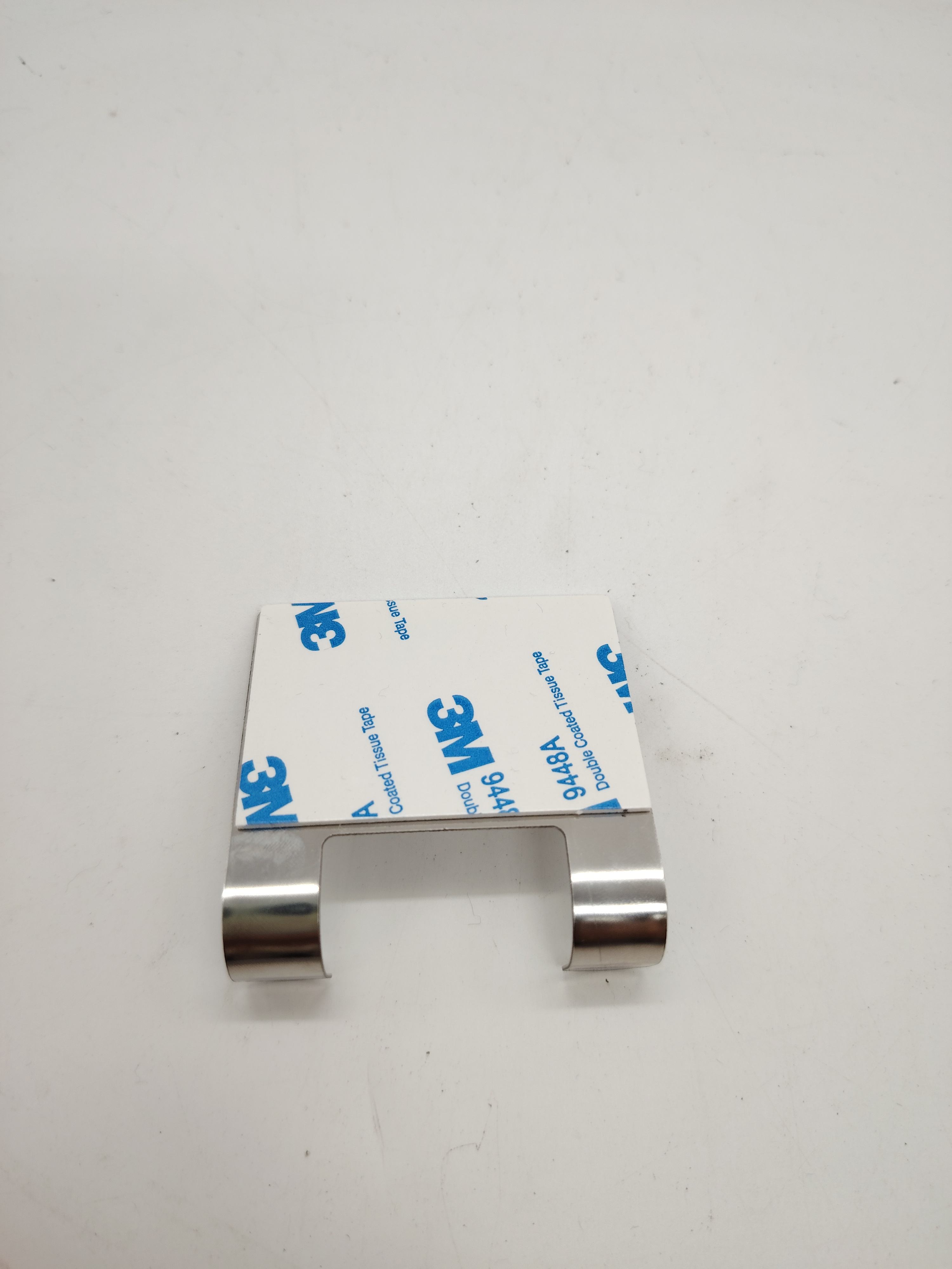 Schwarzer 3M -Kleberhaken Edelstahl