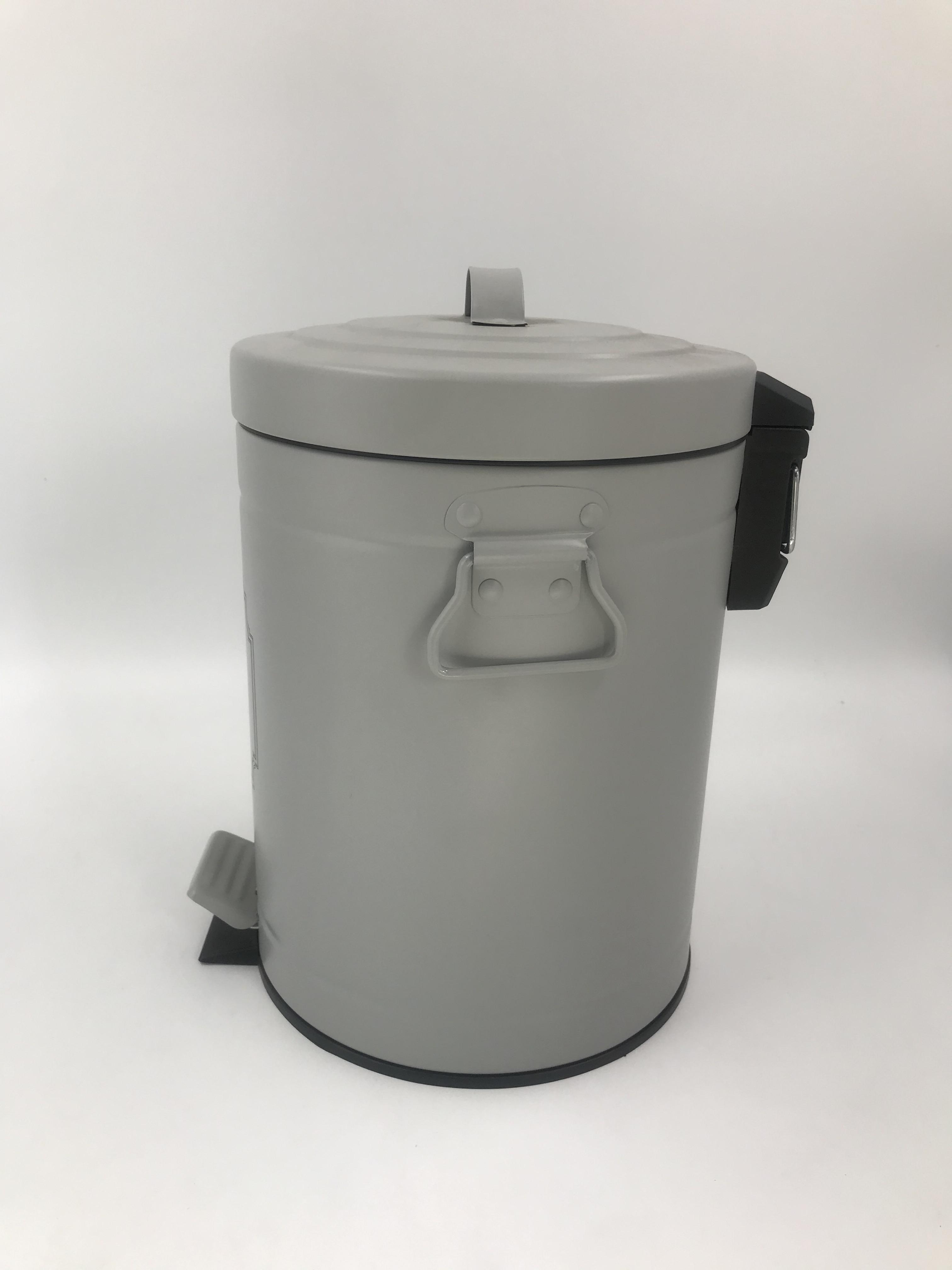 Neuer Typ Top Sale Custom hochwertige kleine Mülleimer Abfall Fuß Pedal Müll Mülleimer