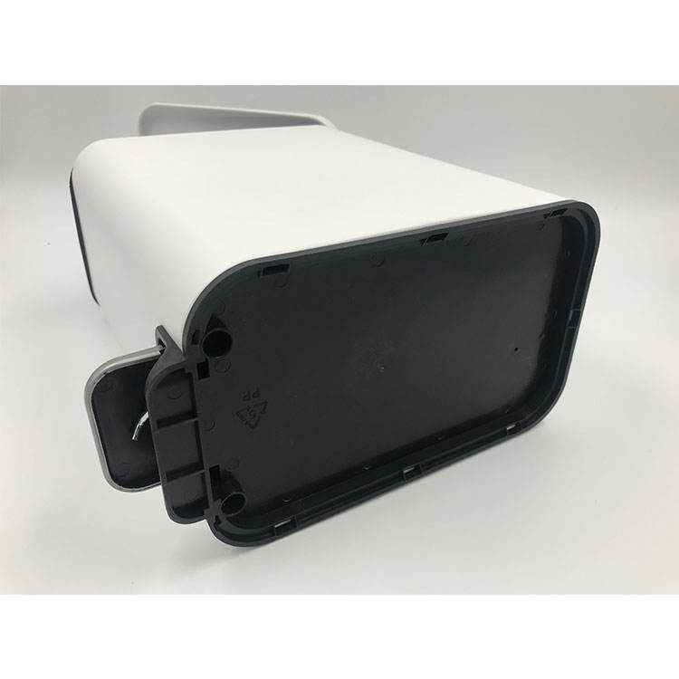 2024 Populäres Modell Schlanker schmaler rechteckiger Müll kann die weiße Farbe angepasst werden.