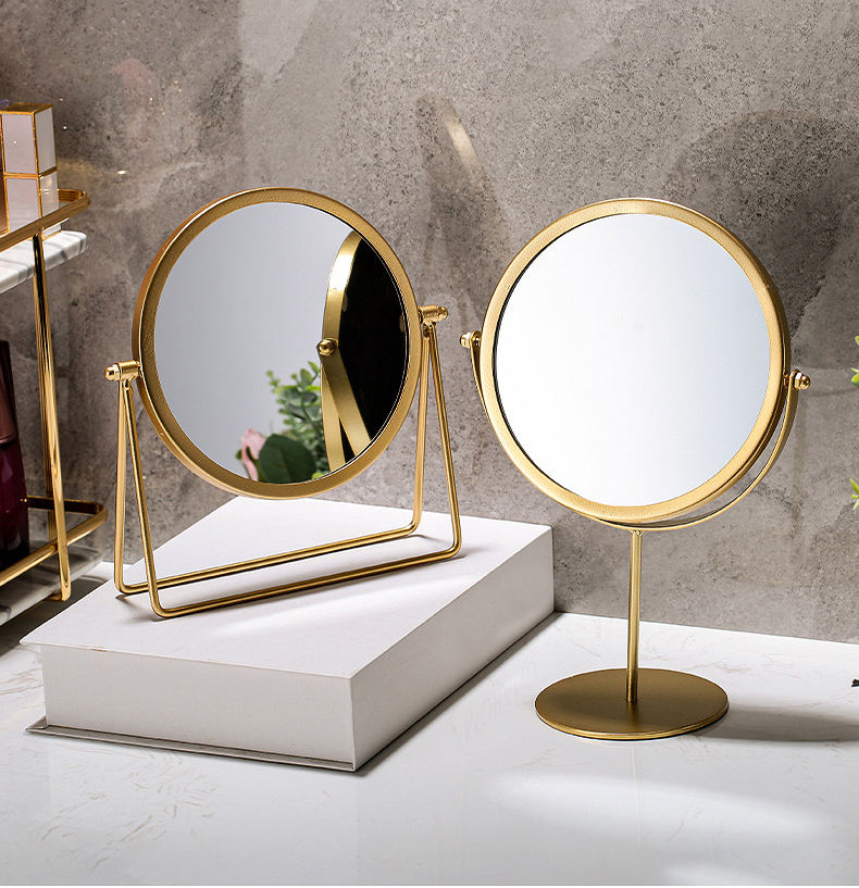 Moderne hochwertige haltbare Badezimmerständer Kosmetikspiegel in stahlpulverbeschichteten Gold
